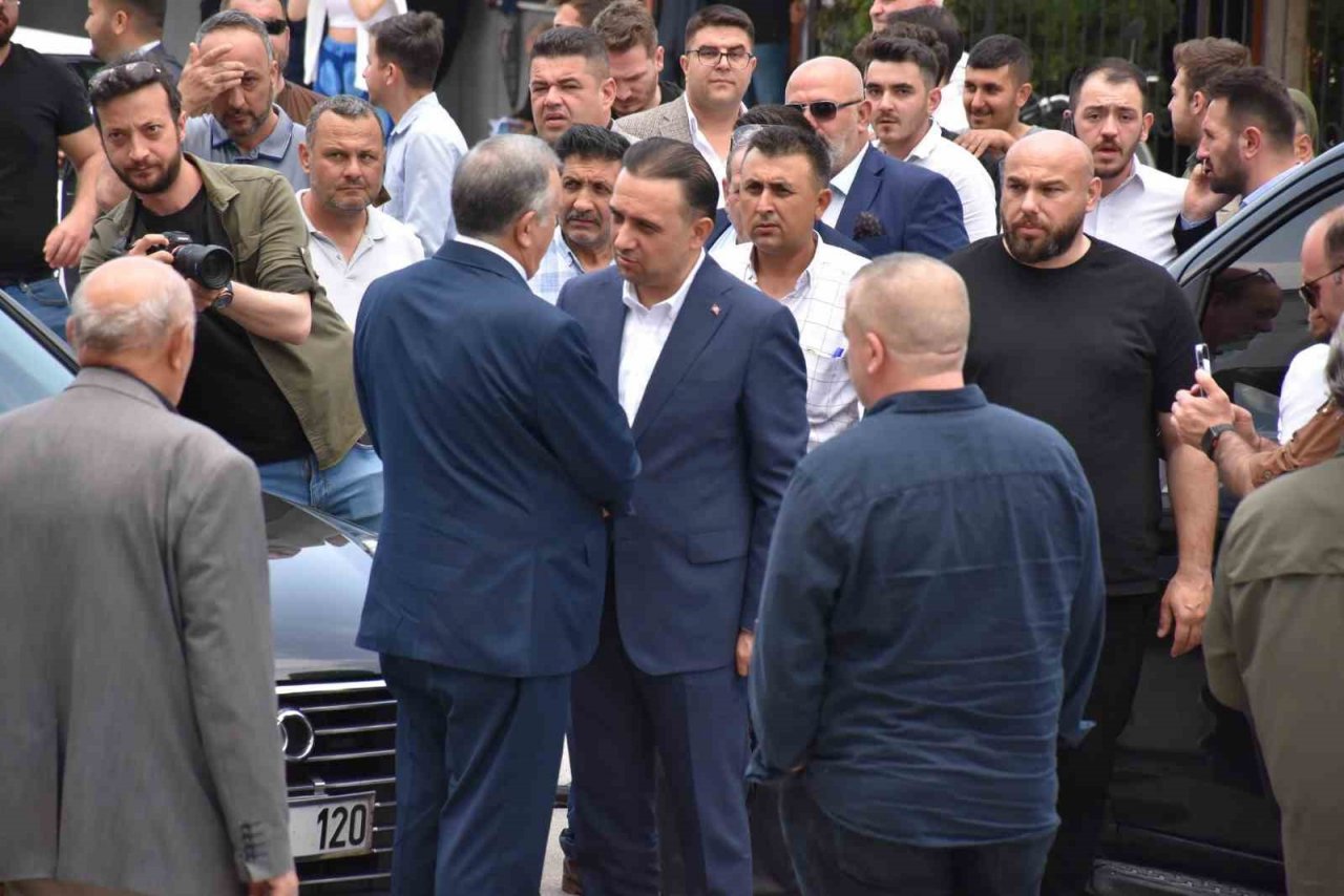 Manisalı vekiller sandık başına gitti