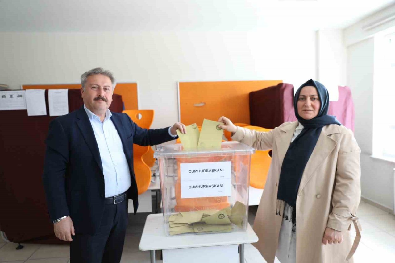 Başkan Palancıoğlu oyunu kullandı