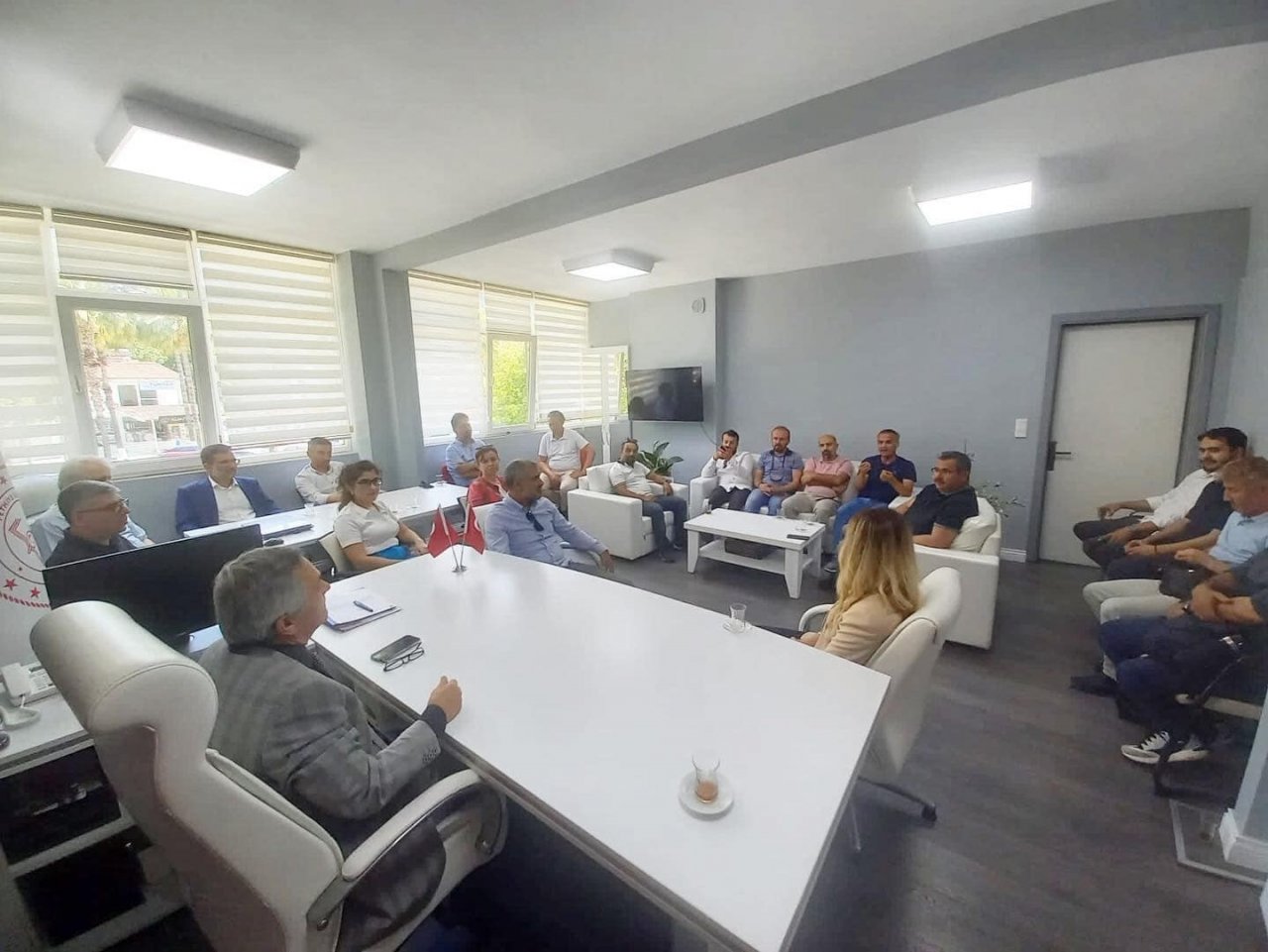 Fethiye’de Deprem bölgesindeki gönüllü öğretmenler unutulmadı