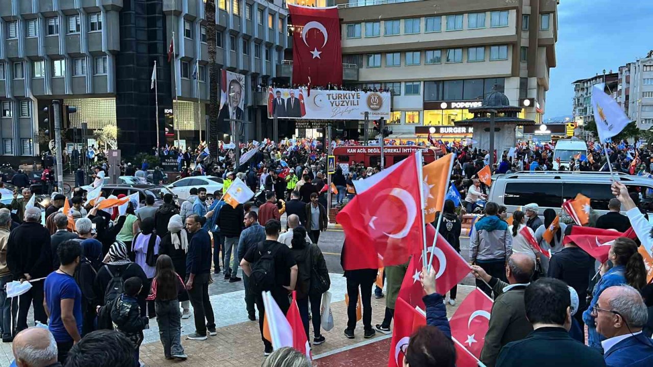 Nazilli’de Erdoğan coşkusu meydanlara sığmadı
