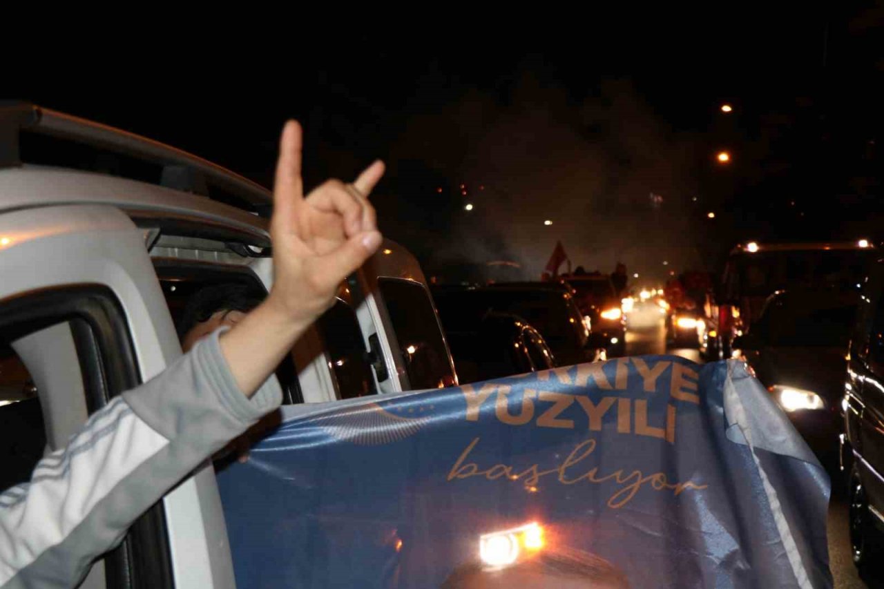 Samsun, Erdoğan’ın zaferini kutladı