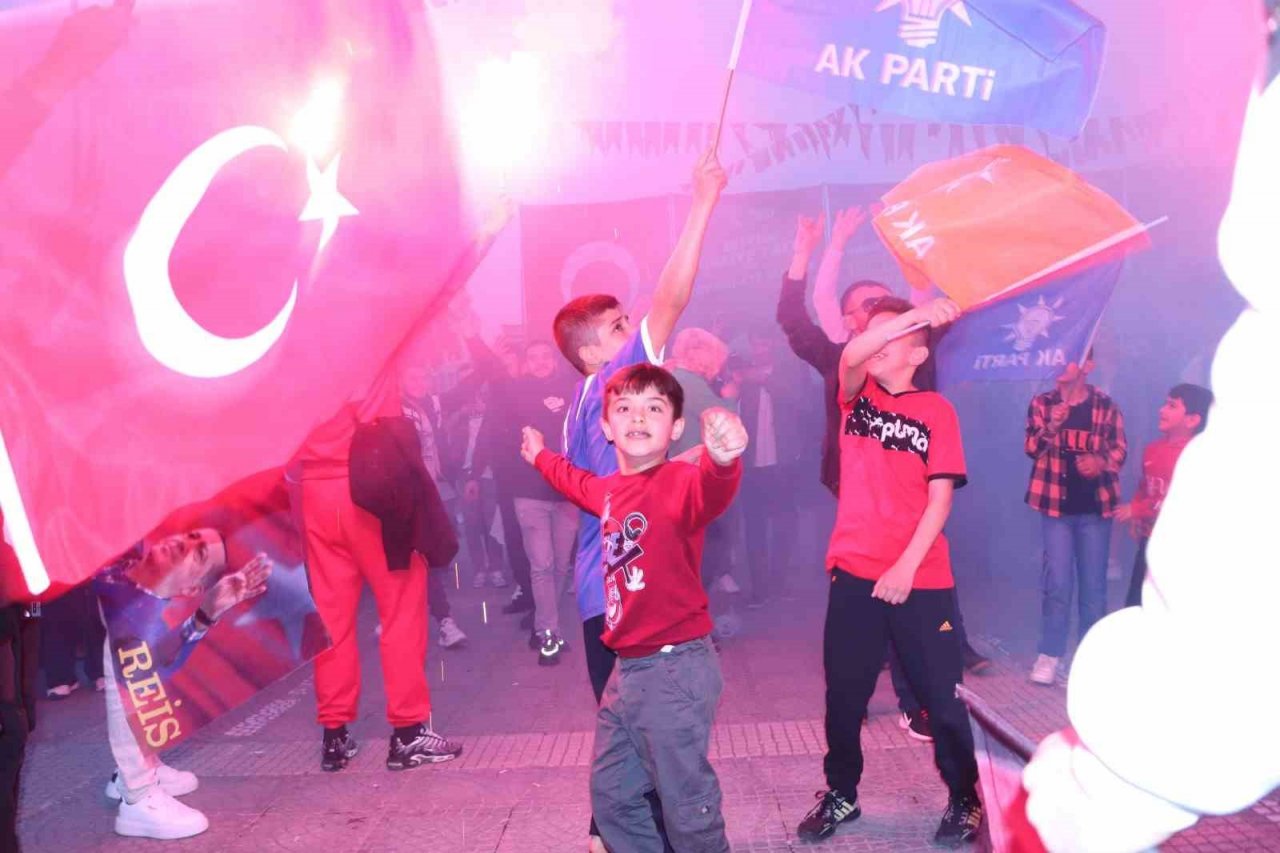 Samsun, Erdoğan’ın zaferini kutladı