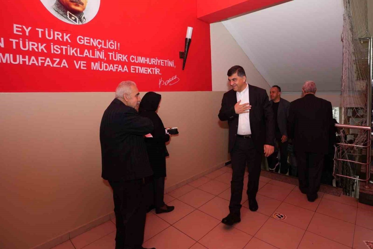 Başkan Fadıloğlu, oyunu kullandı