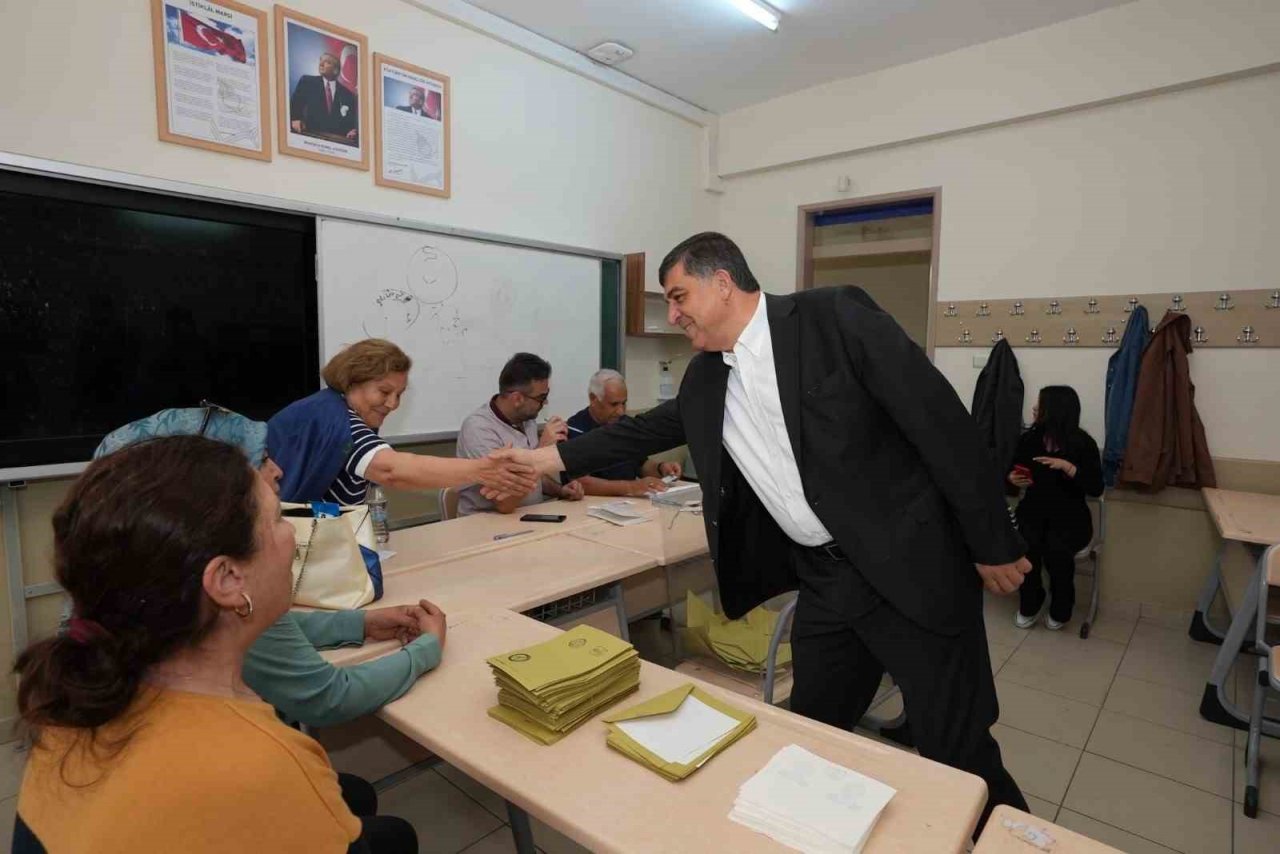 Başkan Fadıloğlu, oyunu kullandı