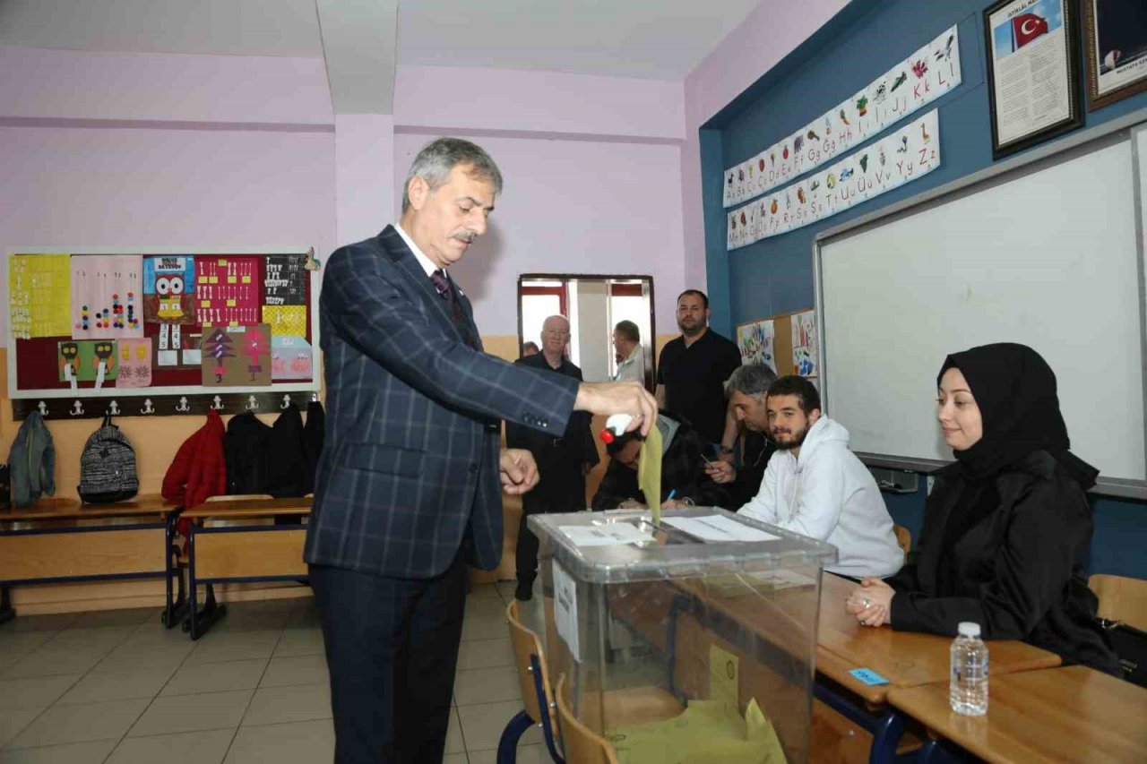 Başkan Alemdar: “Vatandaşımızın vereceği karar en doğru karardır”