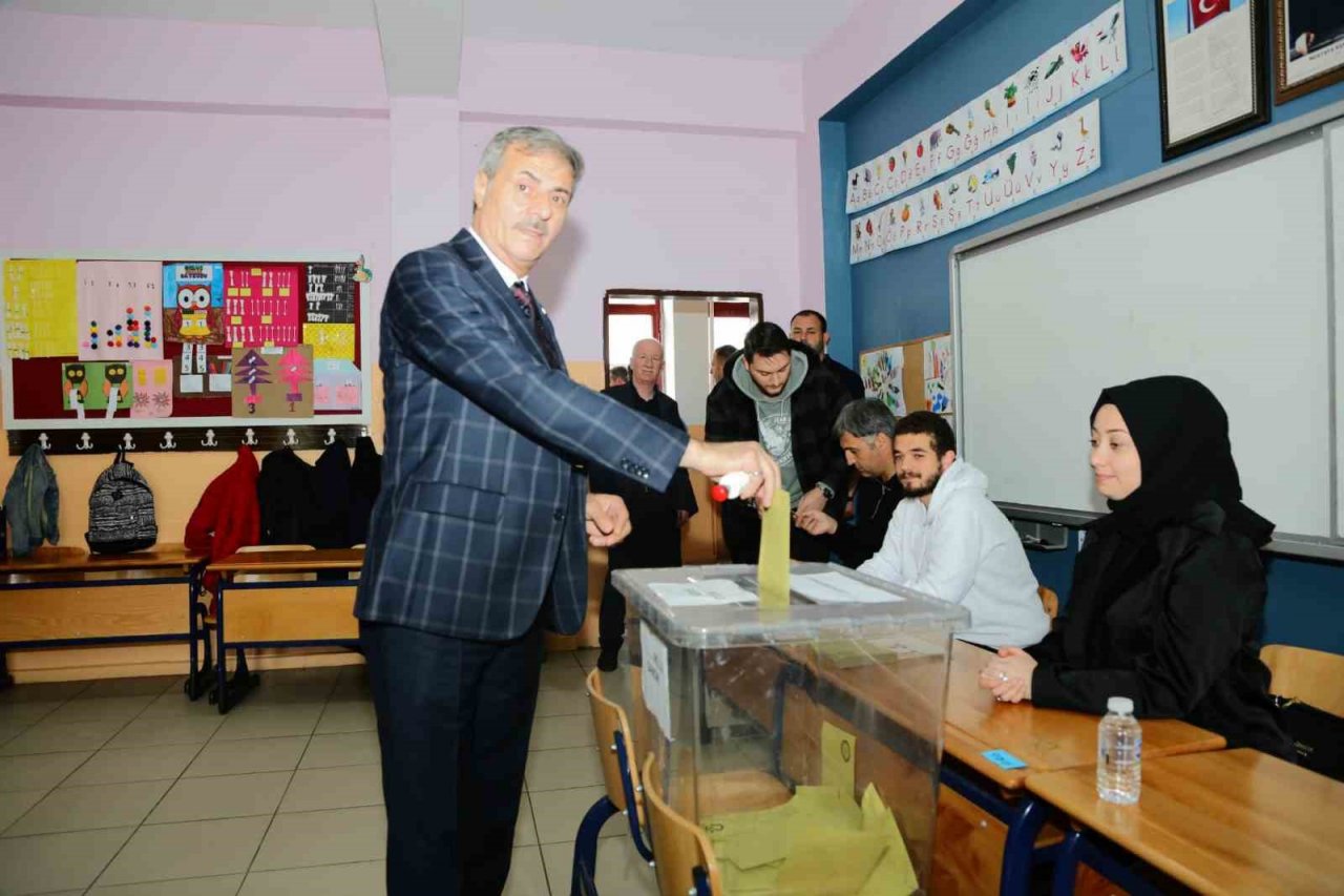 Başkan Alemdar: “Vatandaşımızın vereceği karar en doğru karardır”