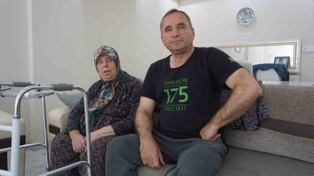 Oy kullanmaya gidemeyen seçmene ’seyyar sandık’ gitti