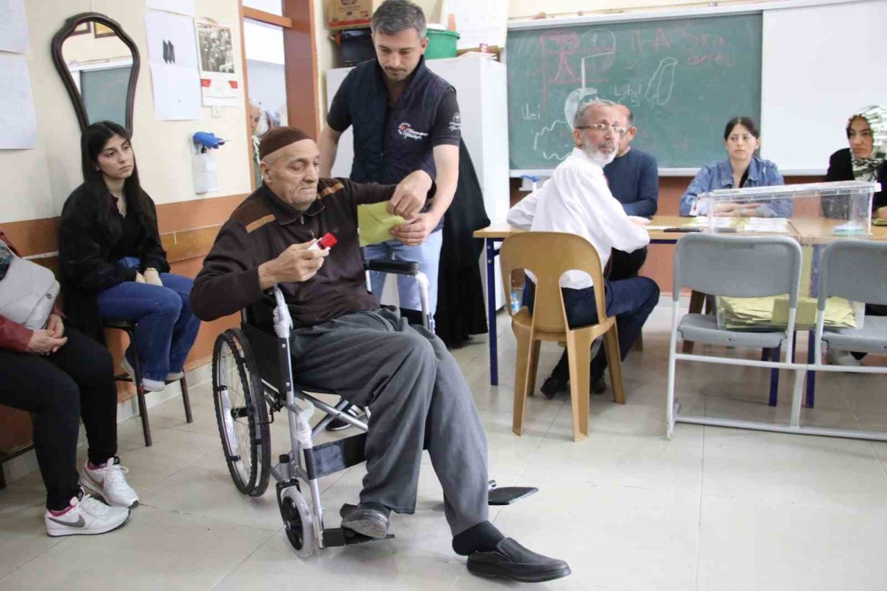 Tekirdağ’da engelliler taşımalı sistemle oyunu kullanıyor