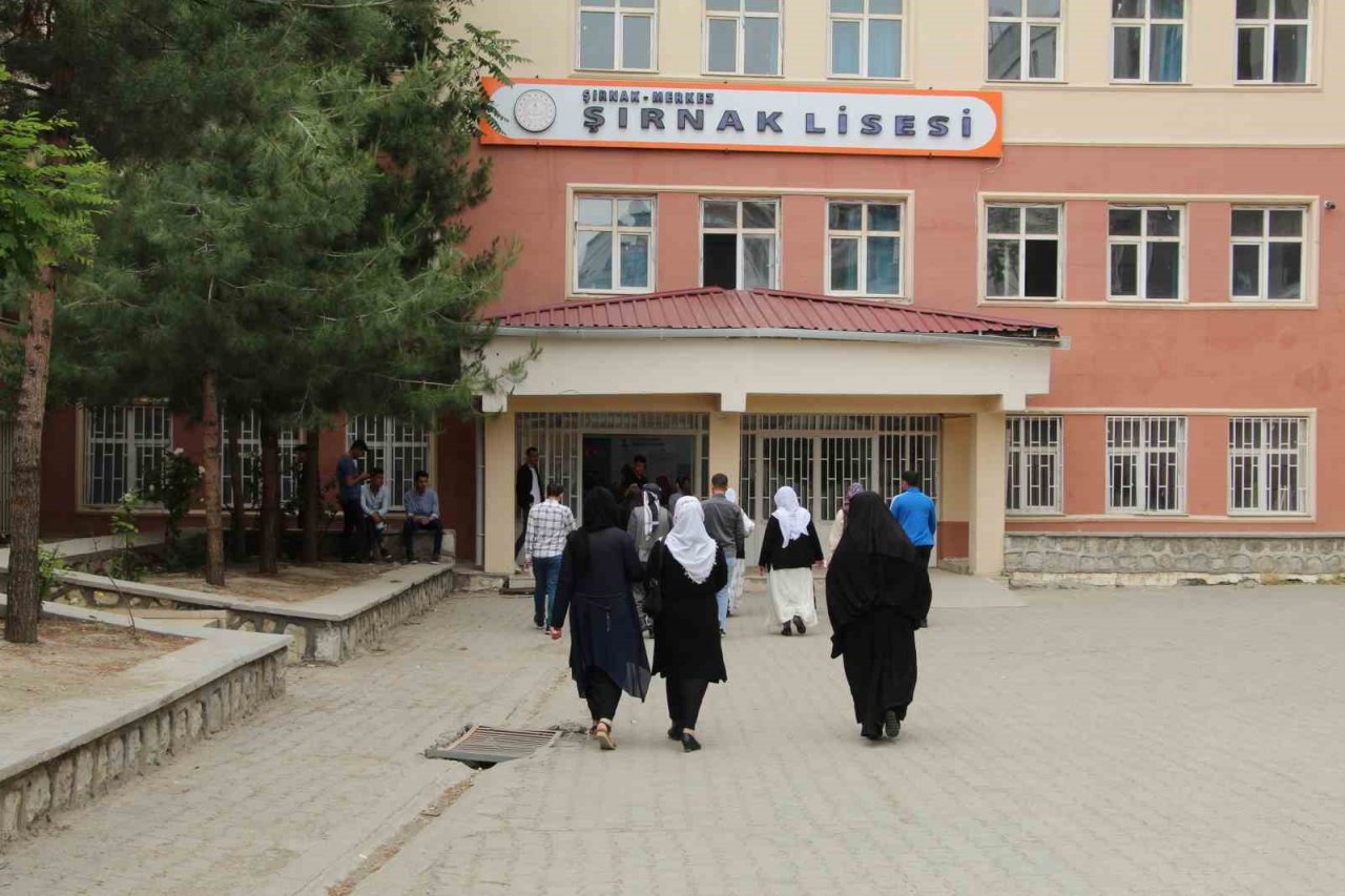 Şırnak’ta 324 bin seçmen oy kullanıyor