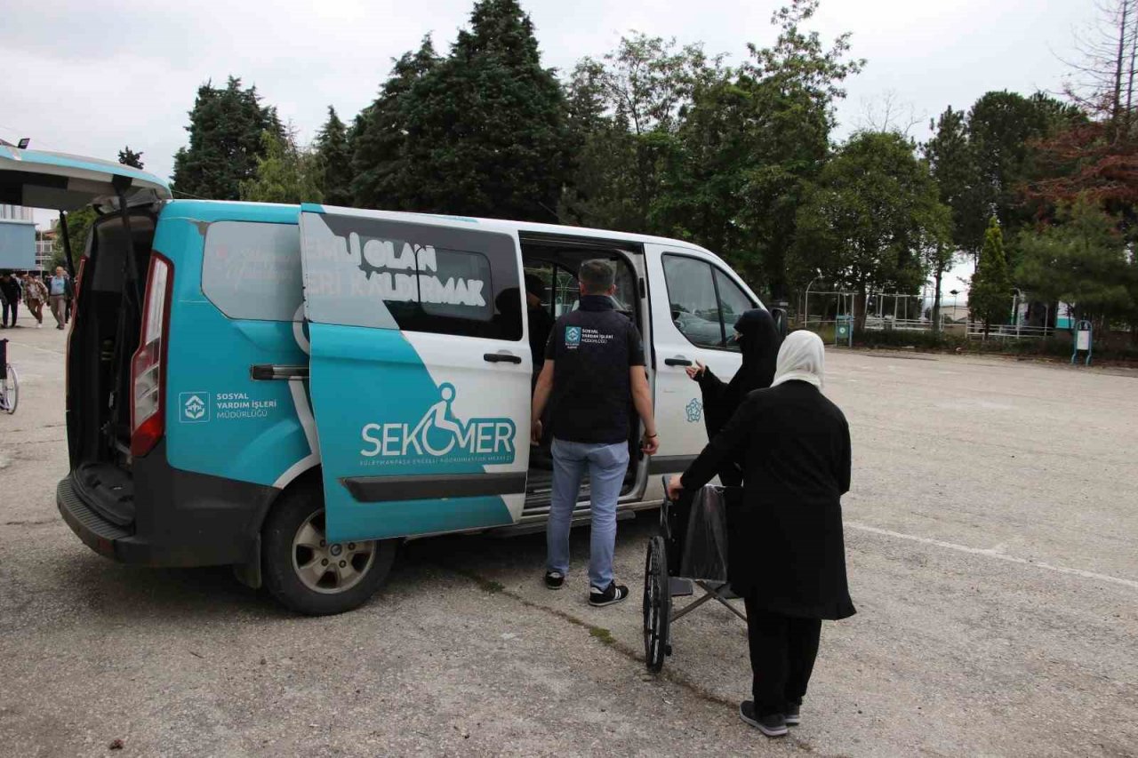 Tekirdağ’da engelliler taşımalı sistemle oyunu kullanıyor