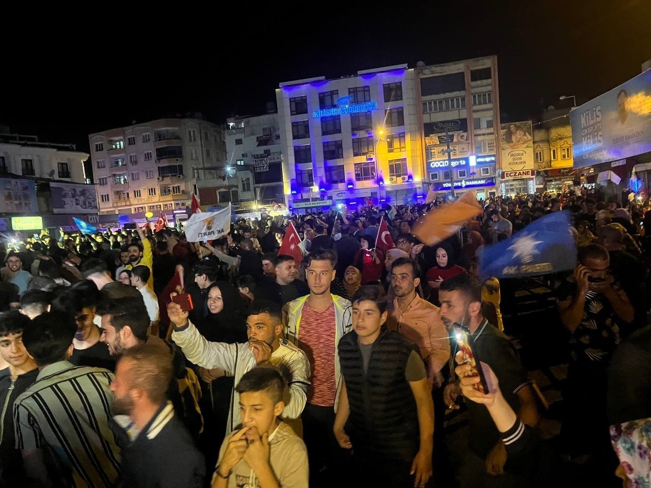 Erdoğan’ın zaferi Kilis’te coşkuyla kutlandı