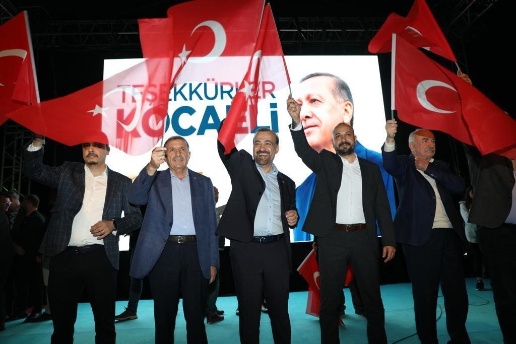 Başkan Talus: "Bu zafer, eşi benzeri olmayan bir başarı olarak tarihe geçti"