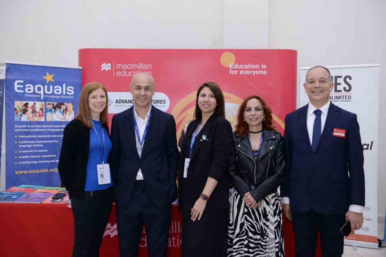 122 kurum ve kuruluştan katılımcılar yabancı dil eğitimi için bir araya geldi