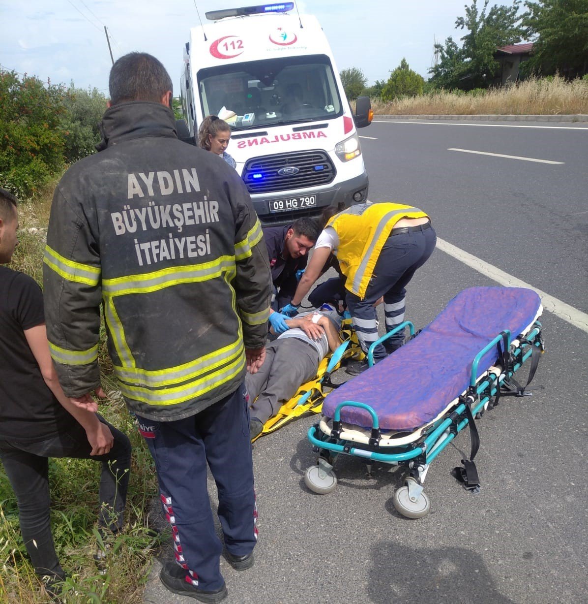 Buharkent’te otomobil takla attı: 1 yaralı