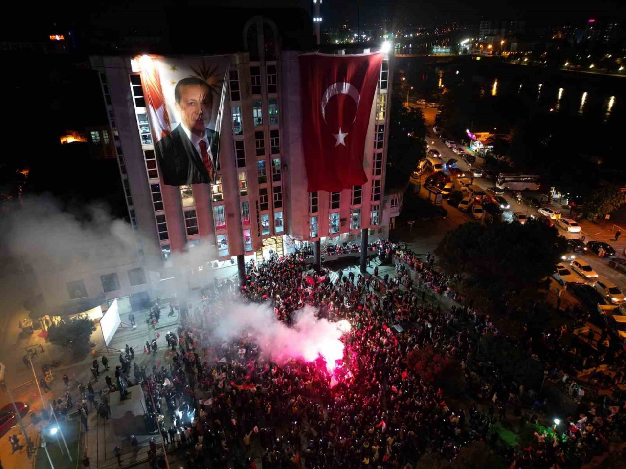 Doğan: “Milletimiz bizi yalnız bırakmadı”