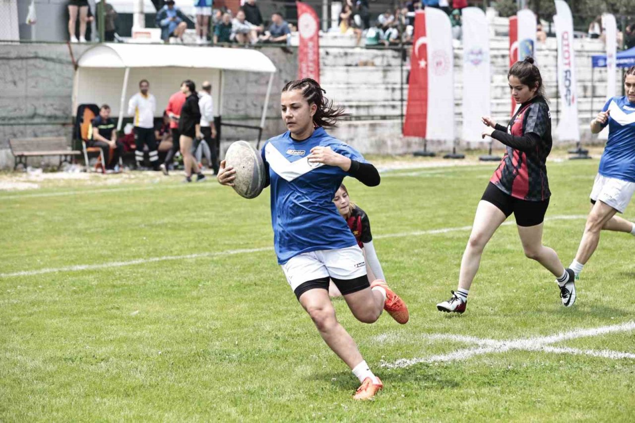 Ragbi şampiyonası için geri sayım başladı