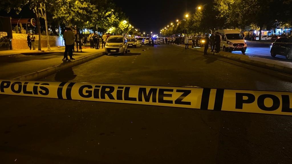 Diyarbakır’daki silahlı kavgada yaralanan 6 kişiden biri hayatını kaybetti