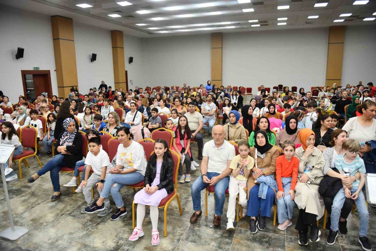 Esenyurt’ta Geleneksel Akıl ve Zekâ Oyunları Turnuvası’nın 8.’si düzenlendi