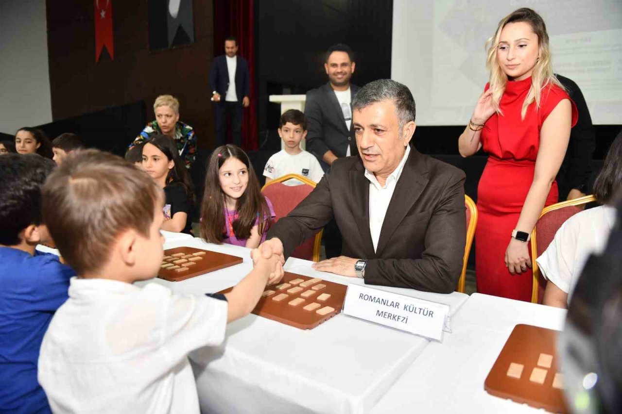 Esenyurt’ta Geleneksel Akıl ve Zekâ Oyunları Turnuvası’nın 8.’si düzenlendi