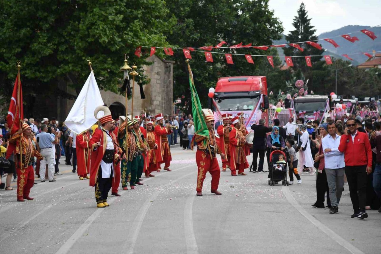 Isparta’da gül zamanı festivalle renklenecek