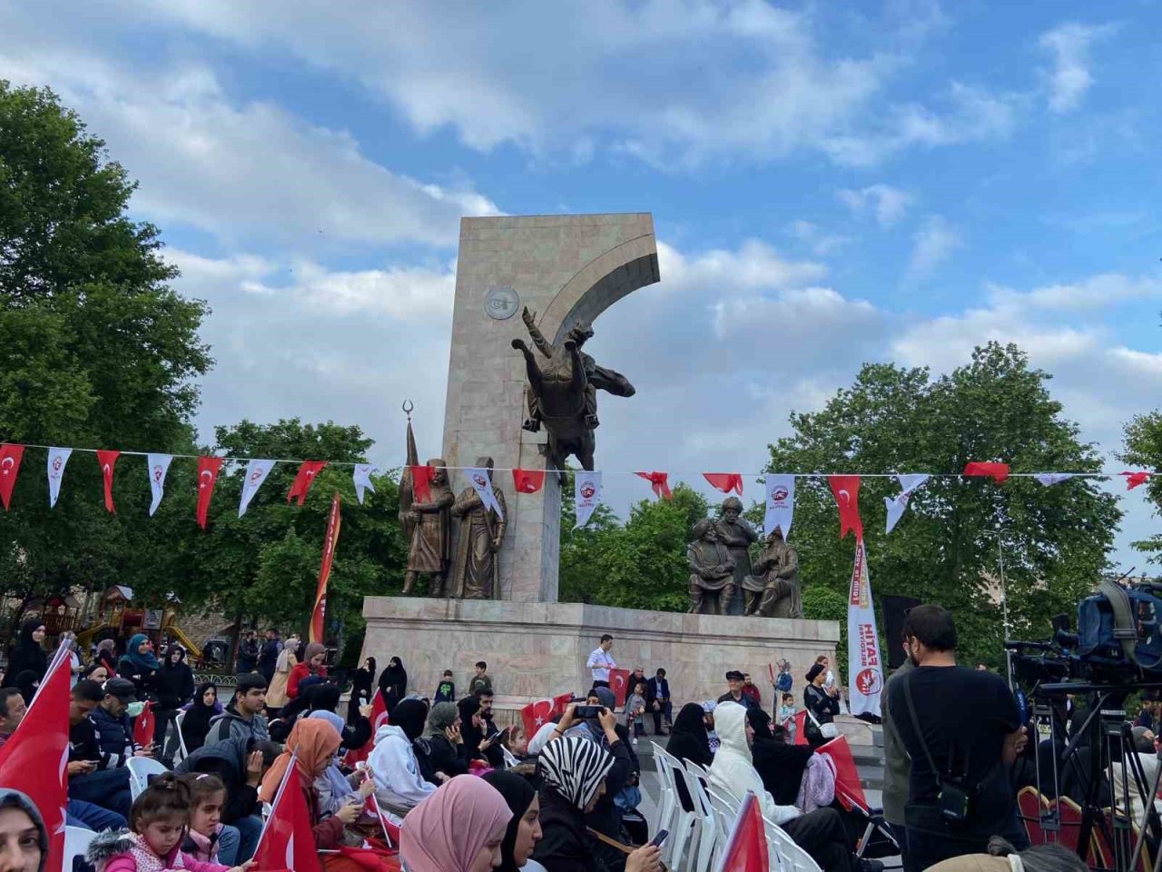 İstanbul’un fethinin 570’inci yılı Saraçhane Parkı’nda kutlandı