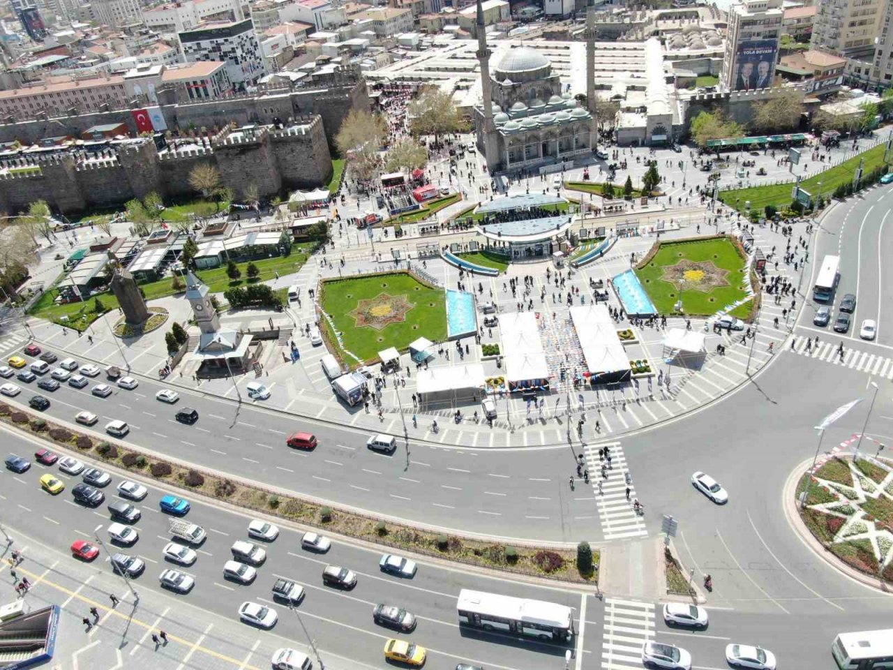Kayseri’de resmi olmayan sonuçlara göre Cumhurbaşkanı Erdoğan’a 604 bin 784 oy atıldı