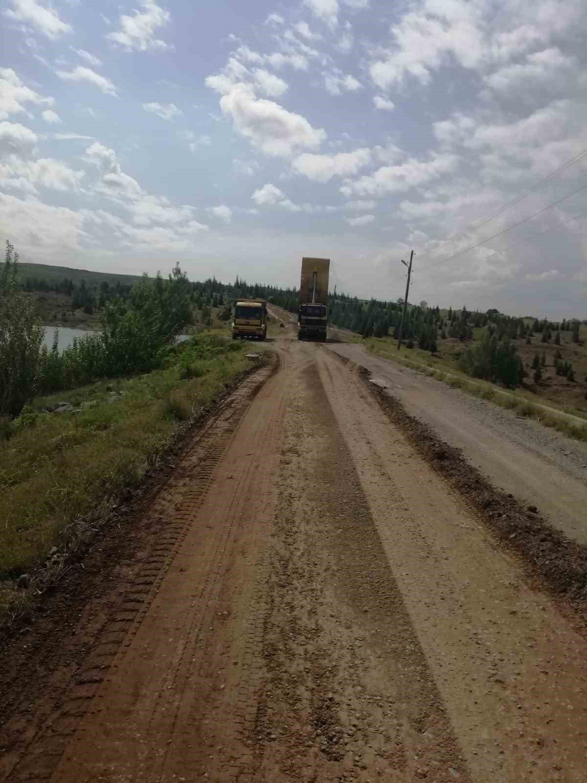 İl Özel İdare ekipleri sahada