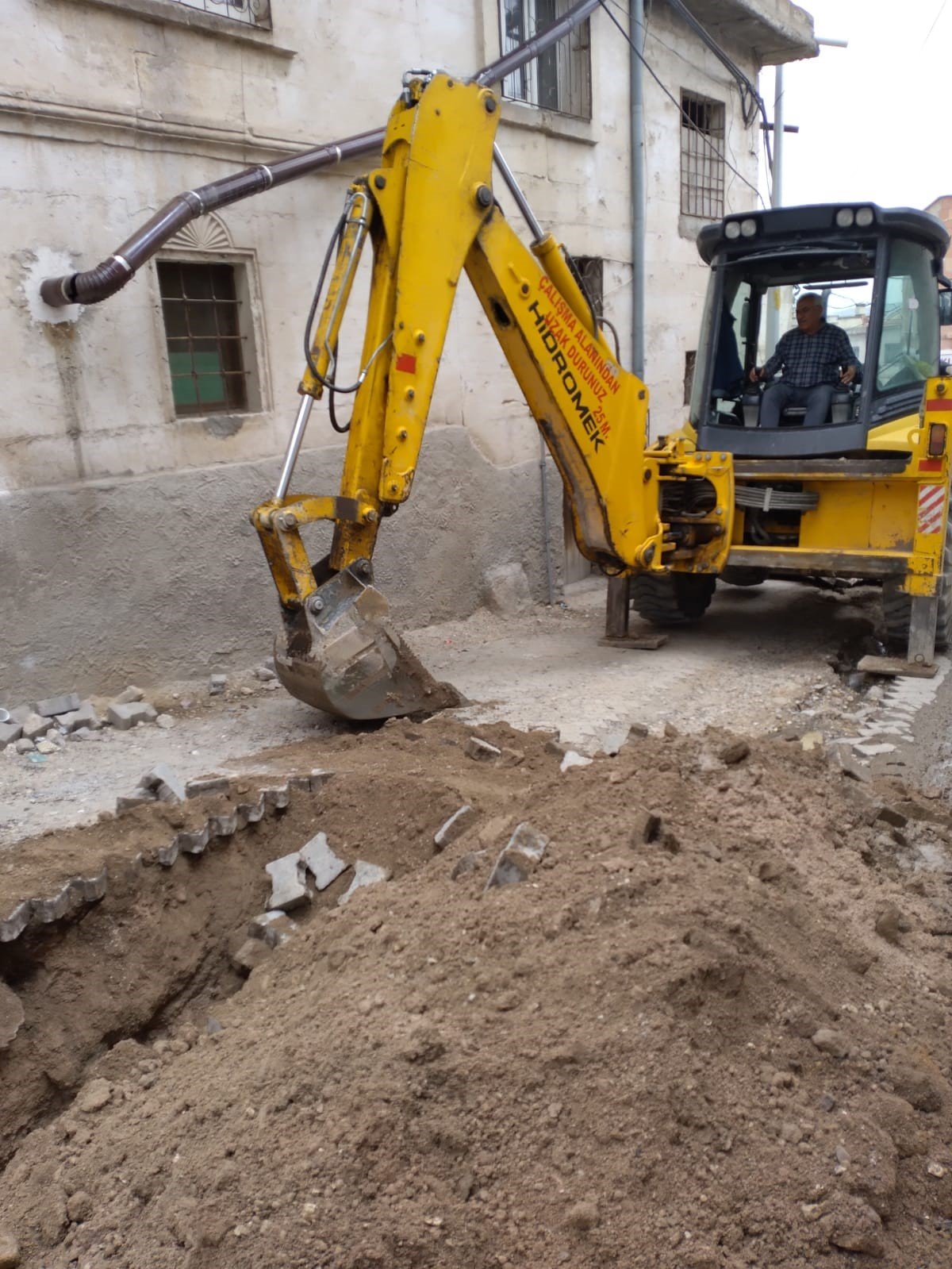 İl Özel İdare ekipleri sahada