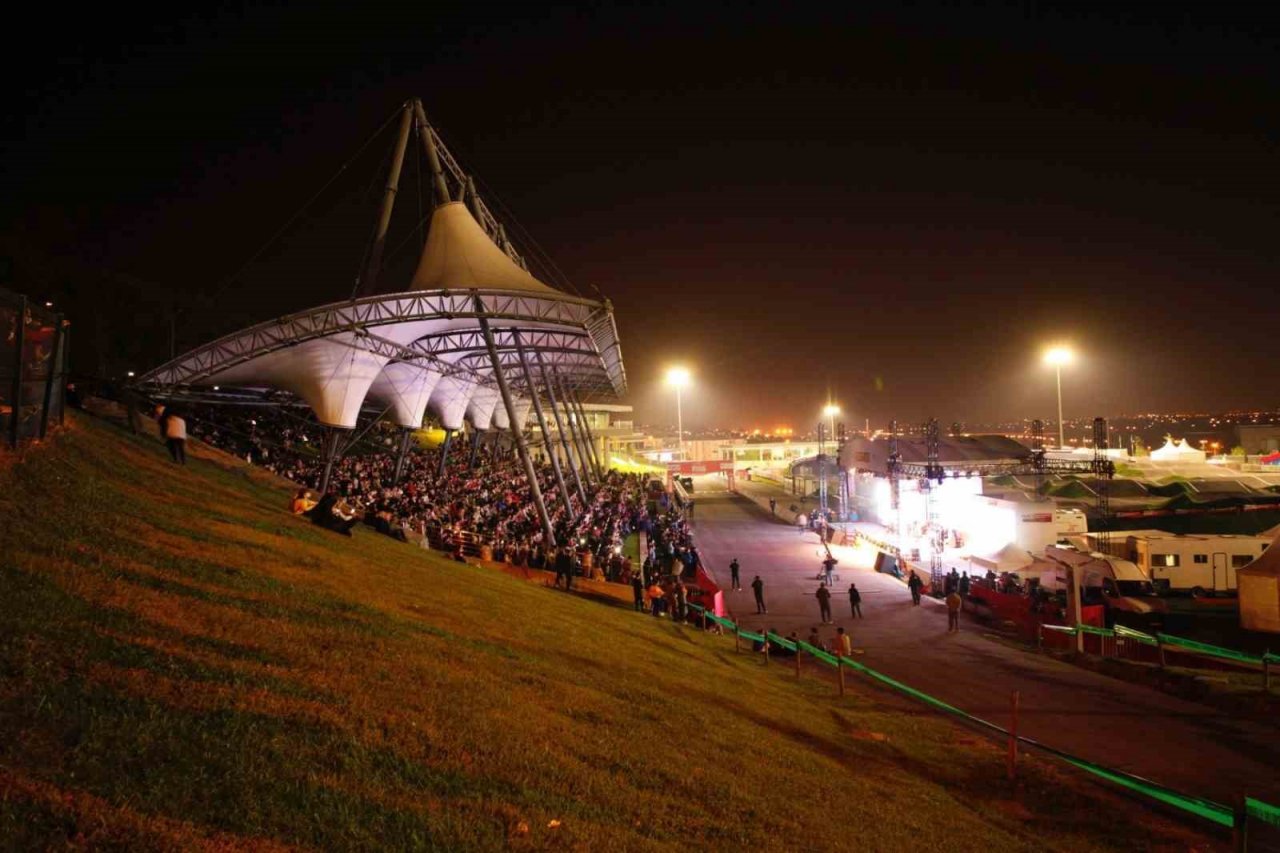 Sakarya’da Cengiz Kurtoğlu ve Murat Kekilli rüzgarı esecek