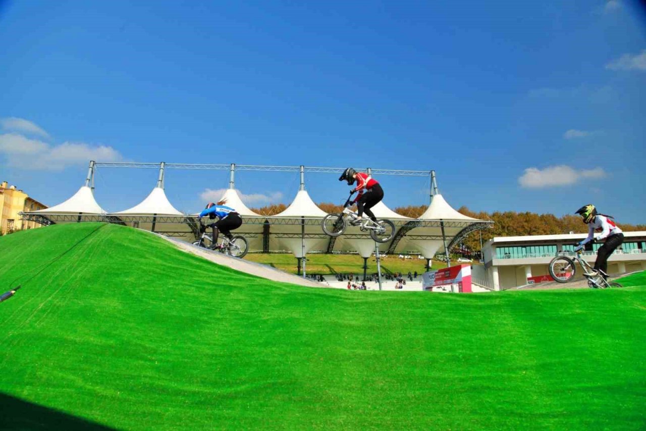 Sakarya’da Cengiz Kurtoğlu ve Murat Kekilli rüzgarı esecek