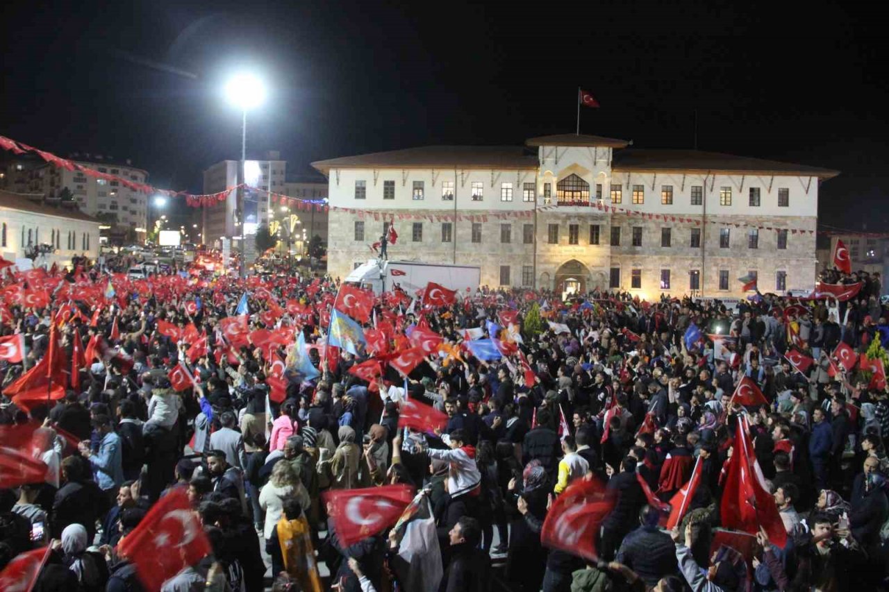 Sivas yüzde 73’le ‘Recep Tayyip Erdoğan’ dedi