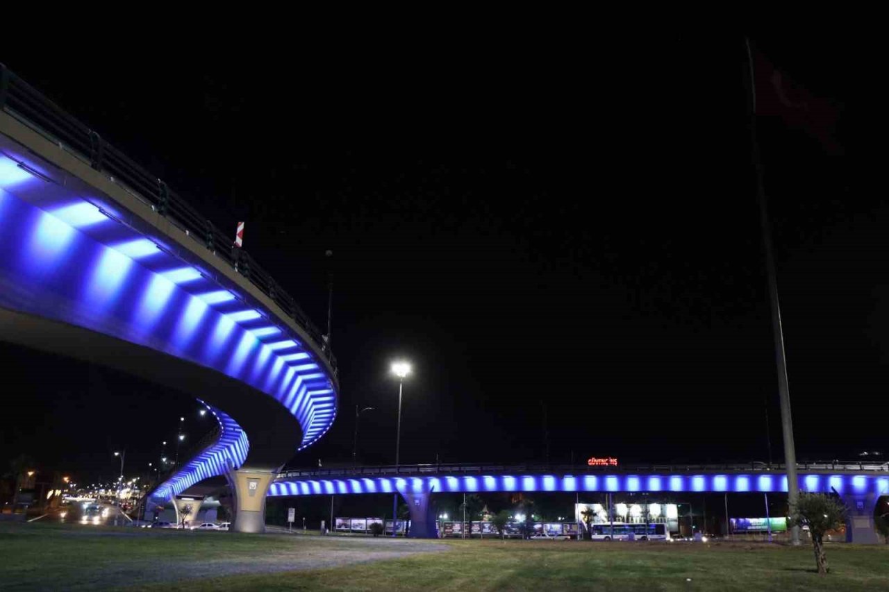 Abide Kavşağı estetik görünüme kavuşturuldu