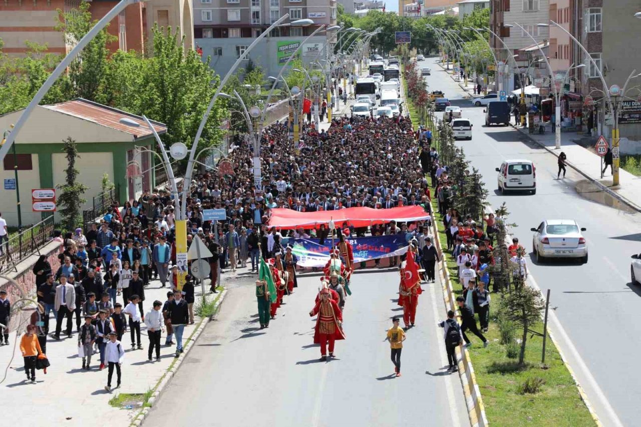 Ağrı’da Bilim Şenliği başladı