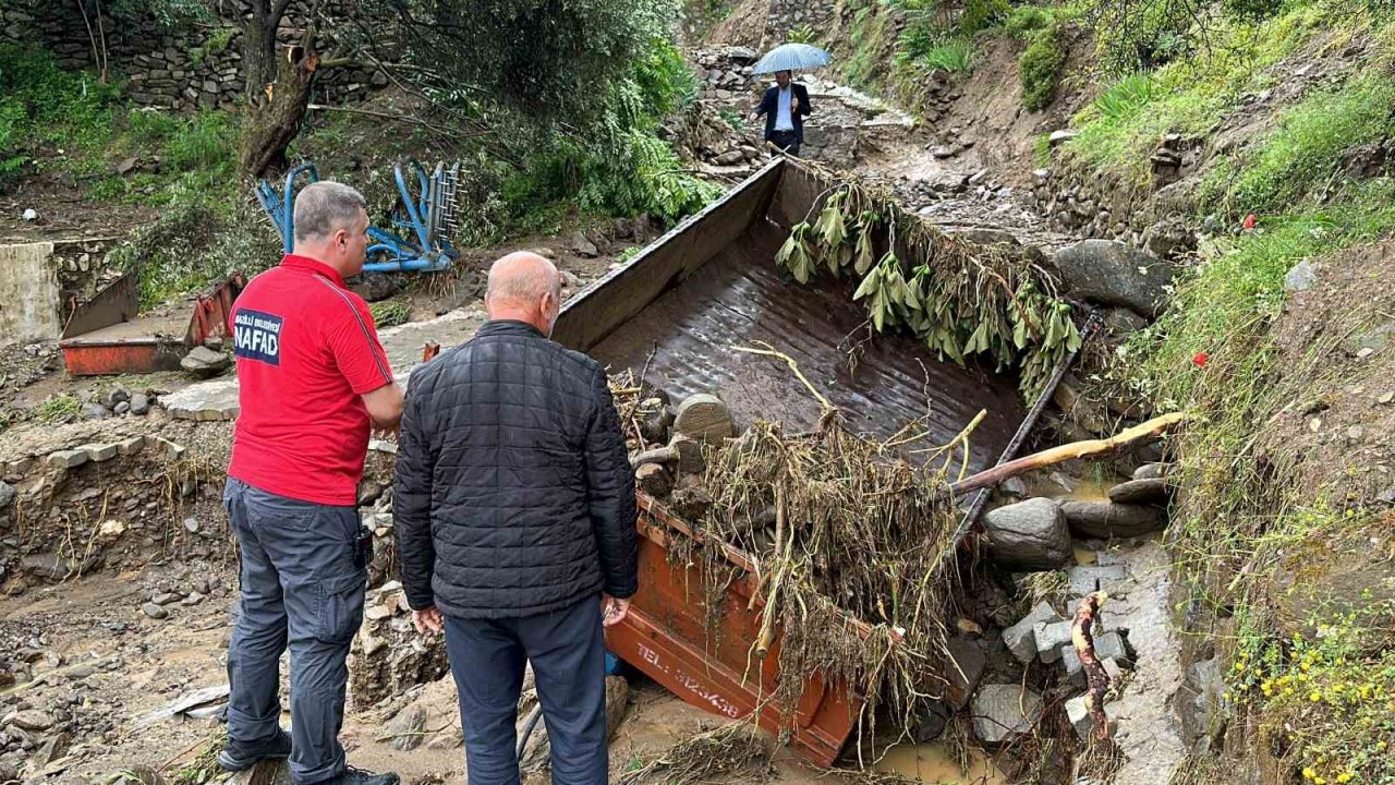 Nazilli’de Demirciler Mahallesi sele teslim oldu