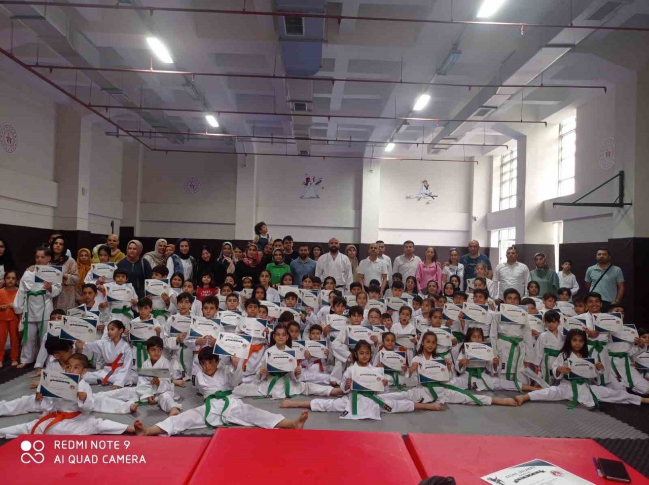 Karetede 120 sporcu yeşil kuşak aldı