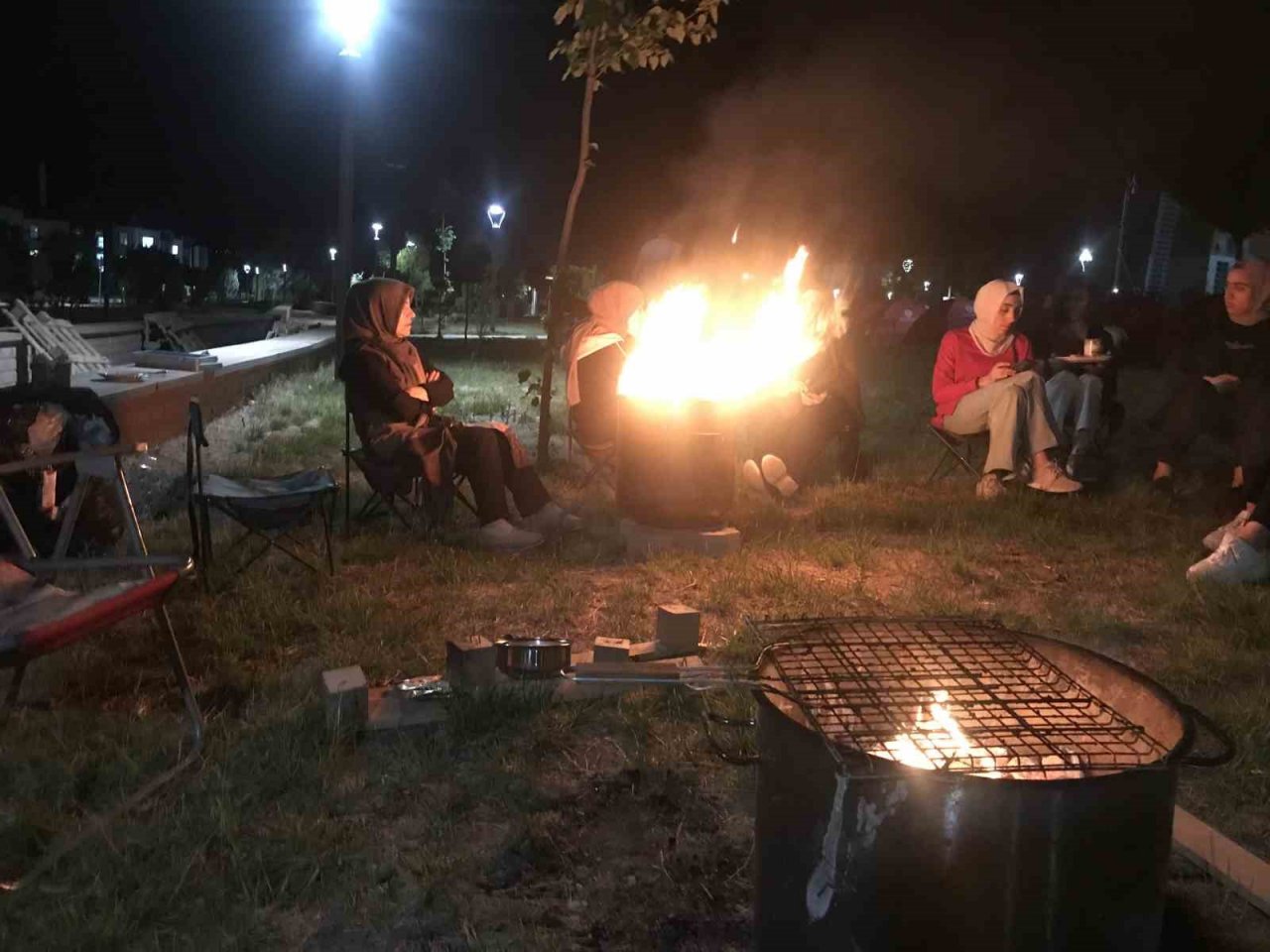 Batman’da çocuklar aileleriyle kamp yaparak doğayı öğrendi