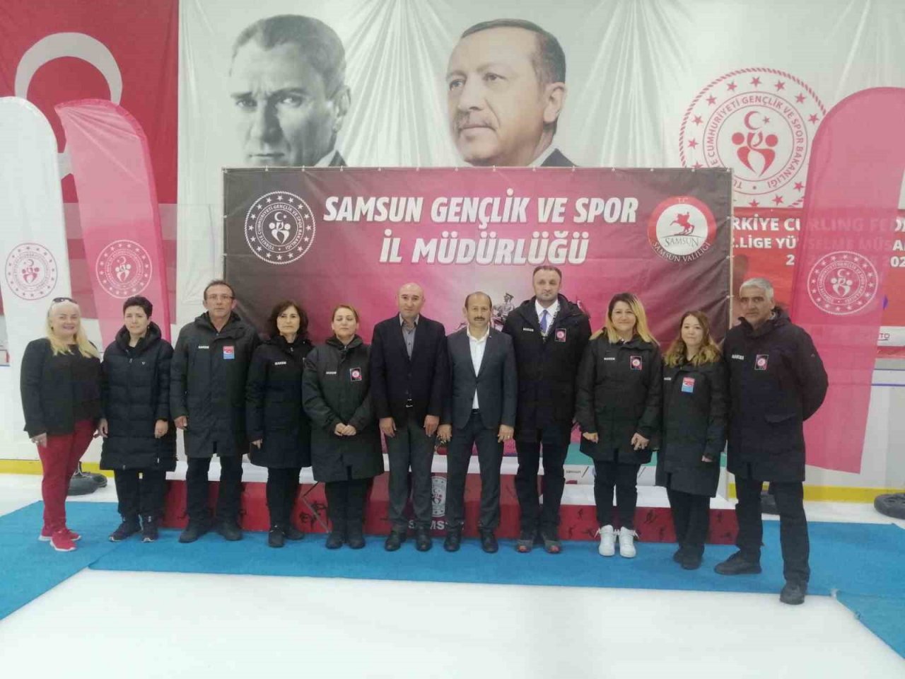 Curlingte heyecan sürüyor