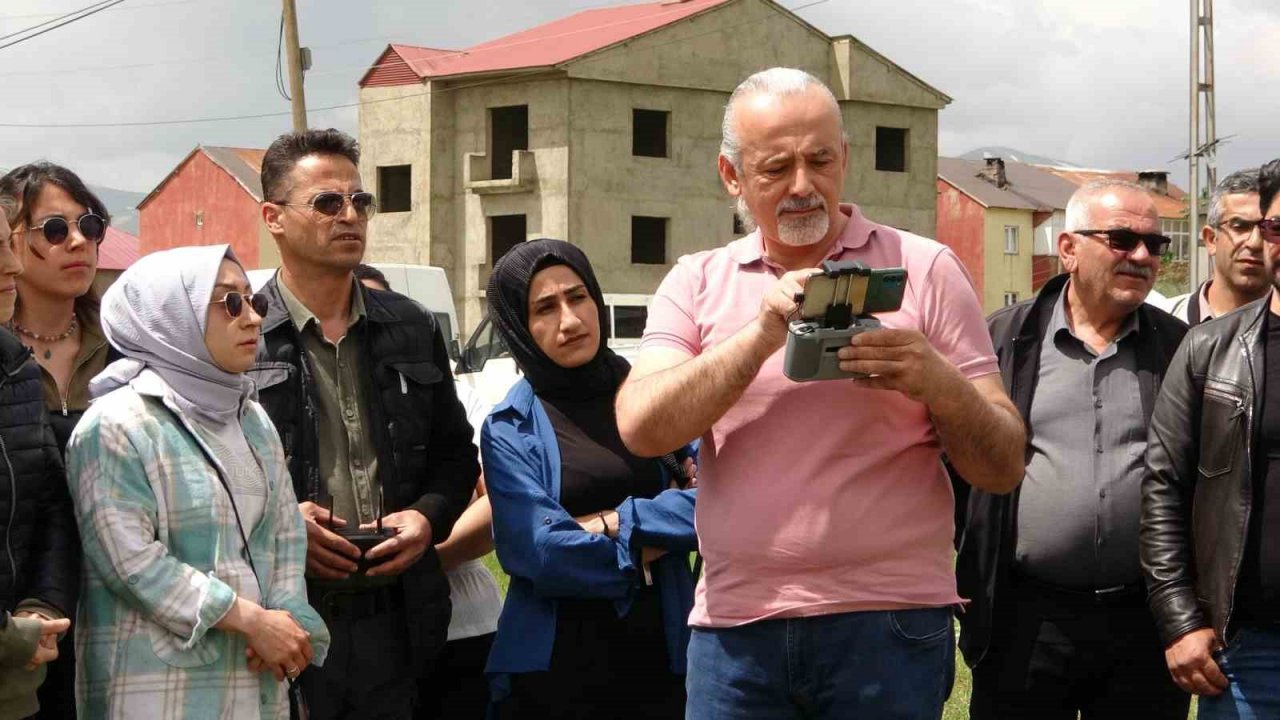 Yüksekova’da zirai mücadelede dron dönemi