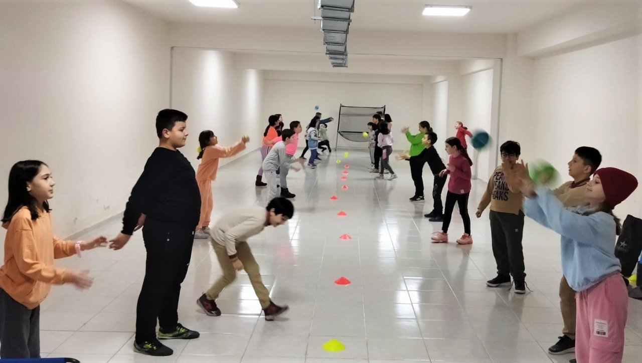 İlkokul öğrencileri sporun her dalı ile buluşacak