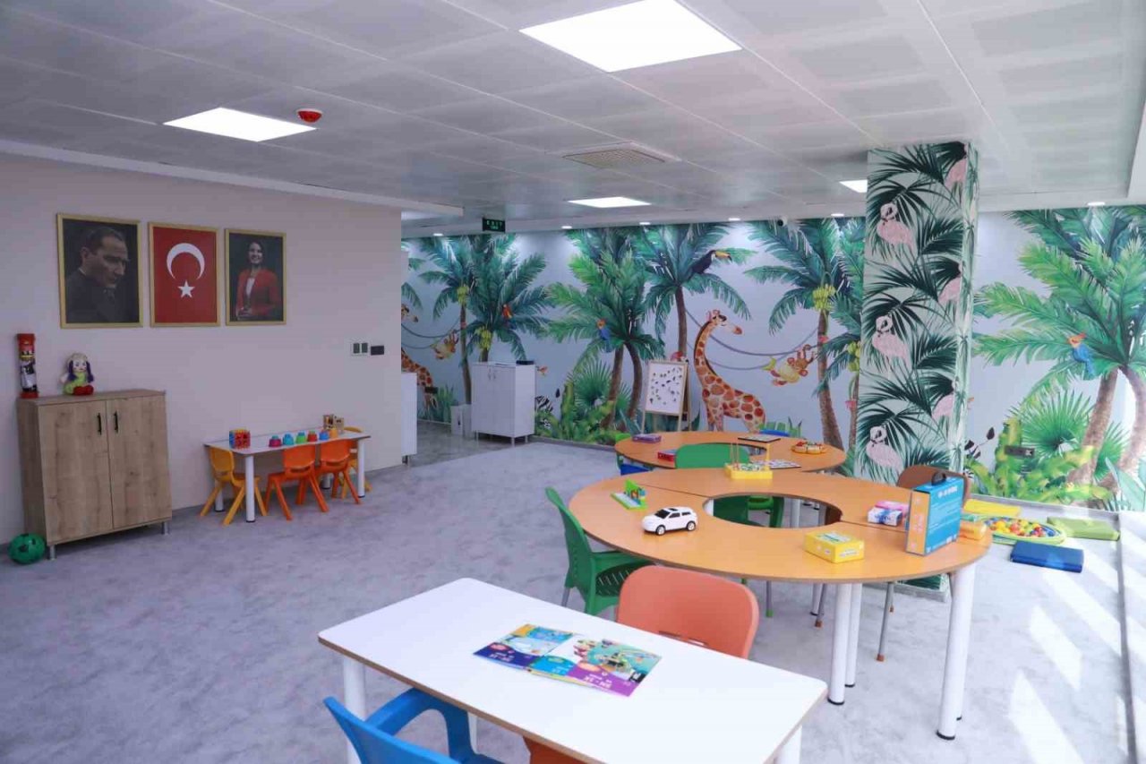 Özel bireyler ve ailelerine hizmet verecek merkez: "Kısa Mola"