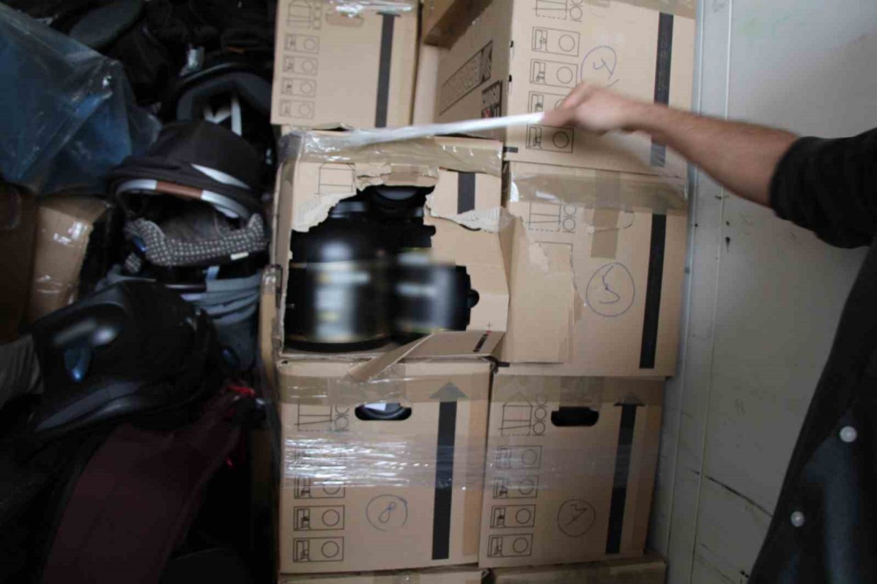 Kapıkule’de 7 milyon 400 bin liralık elektronik sigara yakalandı