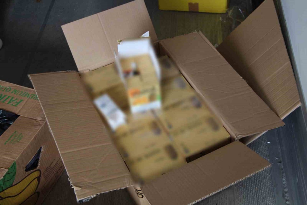 Kapıkule’de 7 milyon 400 bin liralık elektronik sigara yakalandı