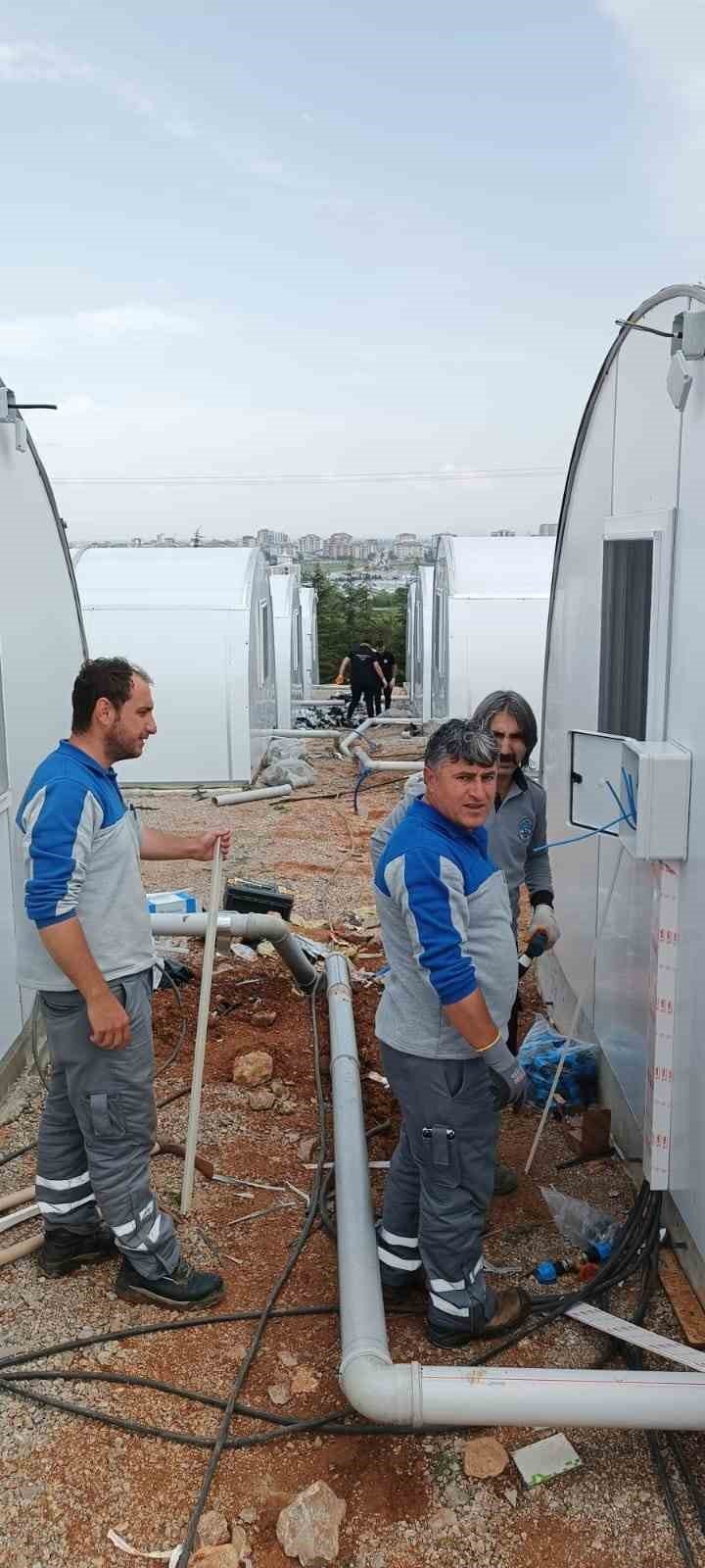 Büyükkılıç: "Elbistan’a 100 konteynerlik modern kent çalışmalarımız sürüyor"