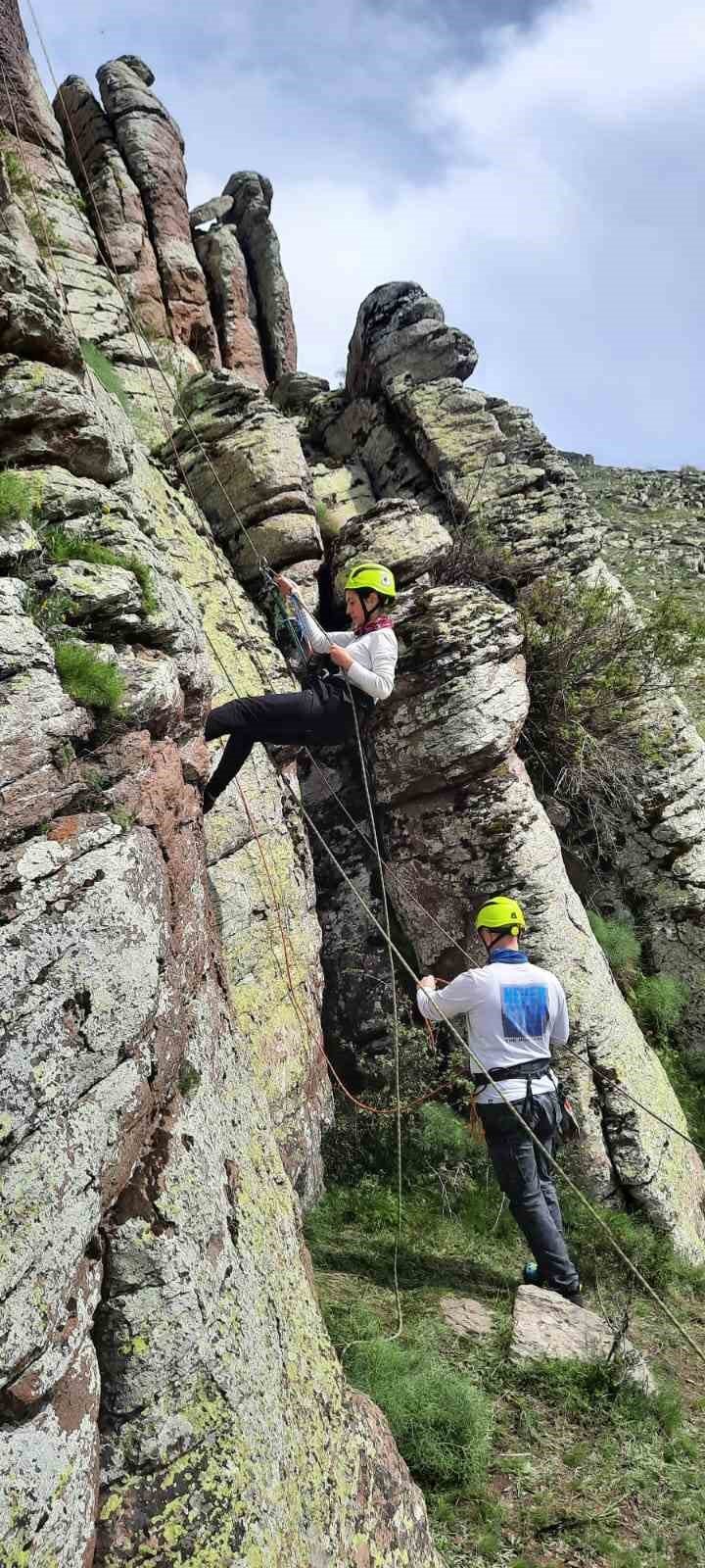 Yaz Dağcılık Eğitimi Tamamlandı