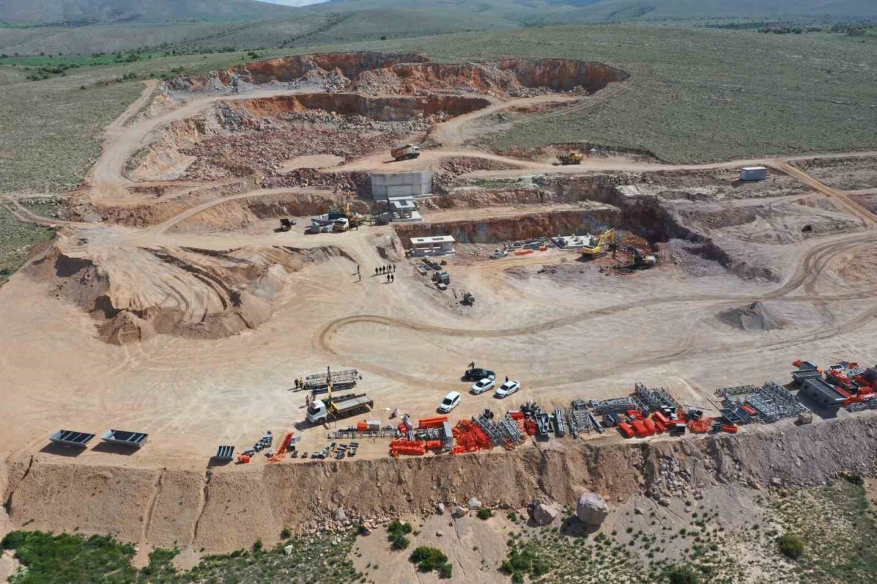 Başkan Çolakbayrakdar: "Konkasör Tesisiyle daha hızlı, daha ekonomik, daha kaliteli üretim olacak"