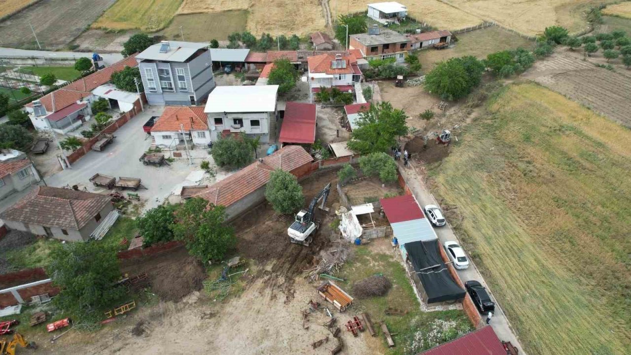 Başkan Ergün seçim sonuçlarını ve su baskınlarını değerlendirdi
