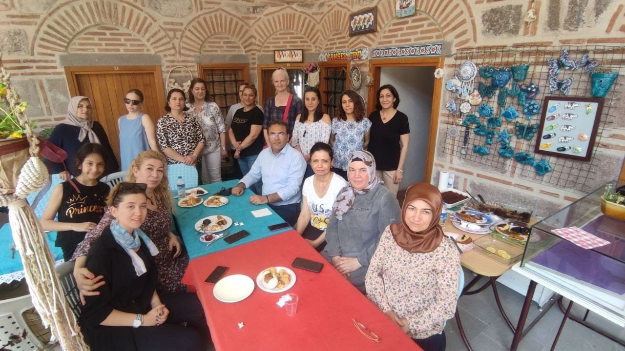 Manisa’da çinicilik kursu açıldı