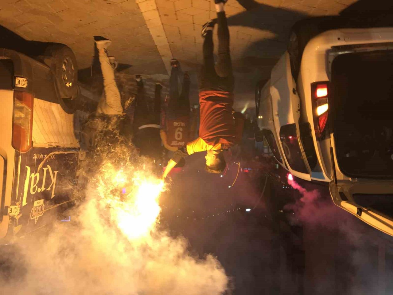 Galatasaray’ın şampiyonluğu Gümüşhane’ne coşkuyla kutlandı