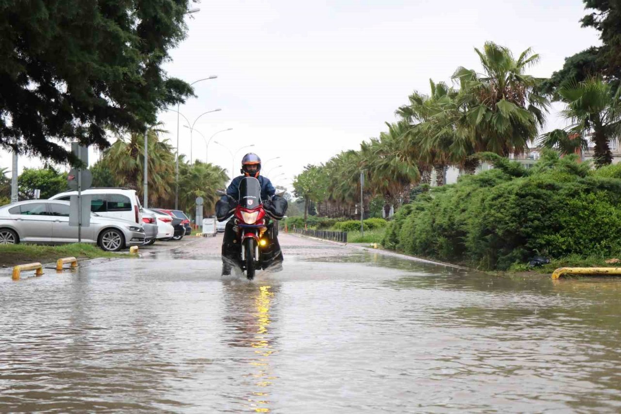 Samsun’da sağanak yağış
