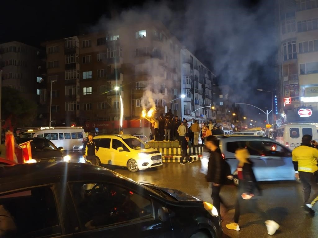 Afyonkarahisar’da sevincin adı Galatasaray